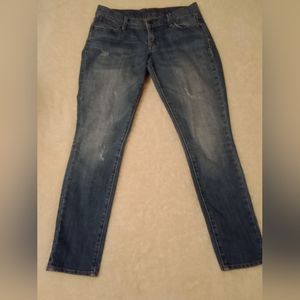 Old Navy ultra. sz 2. 31x28. 7" rise